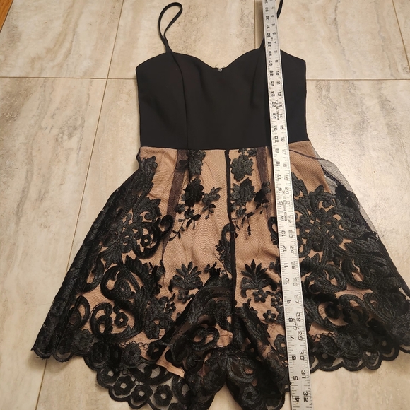 Charlotte Russe Nude and Black Lace Sweetheart Romper Sz: S Whimsygoth Vamp - Picture 15 of 16